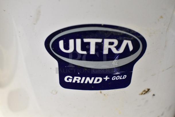 Ultra Grind Countertop Food Processor. Tested and Working! - Image 4 of 7