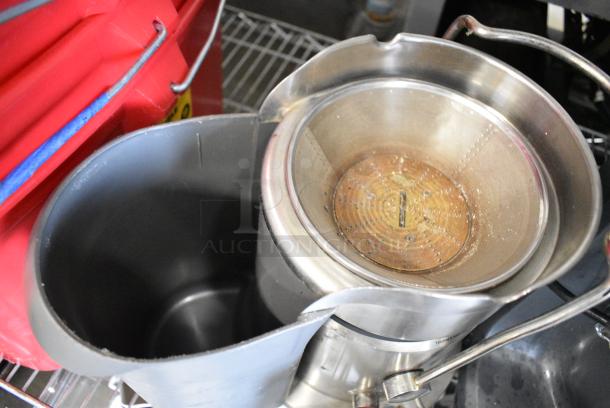 Breville 800JEXL/D Metal Countertop Juicer. 120 Volts, 1 Phase. Tested and Working! - Image 5 of 7