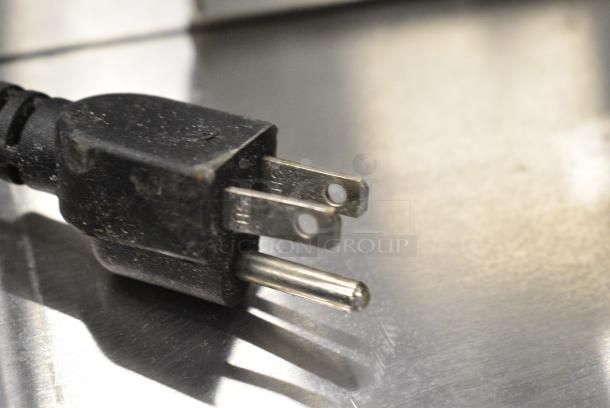 Vevor HC-210 Metal Commercial Countertop Meat Saw. 110-120 Volts, 1 Phase. Tested and Working! - Image 10 of 10