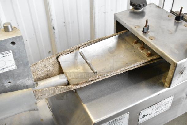 Adamatic Metal Commercial Floor Style Bagel Dough Divider Former Bagel Machine. 220/240 Volts. - Image 4 of 10