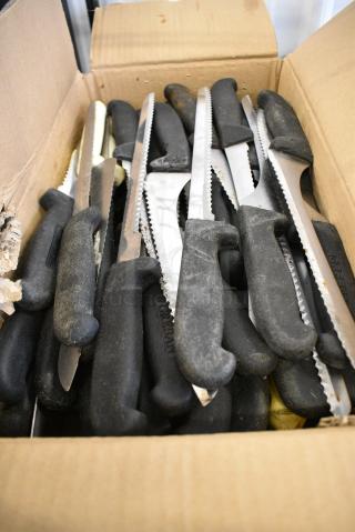 80 SHARPENED Stainless Steel Knives Including Serrated Bread Knife. 80 Times Your Bid!