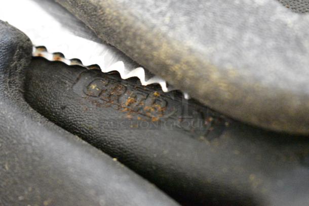80 SHARPENED Stainless Steel Knives Including Serrated Bread Knife. 80 Times Your Bid! - Image 4 of 4