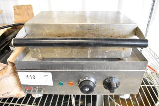ALD Kitchen ALD-503 Stainless Steel Commercial Countertop Electric Powered Wffle Stick Maker. 110 Volts, 1 Phase. Tested and Working! - Item #1178674