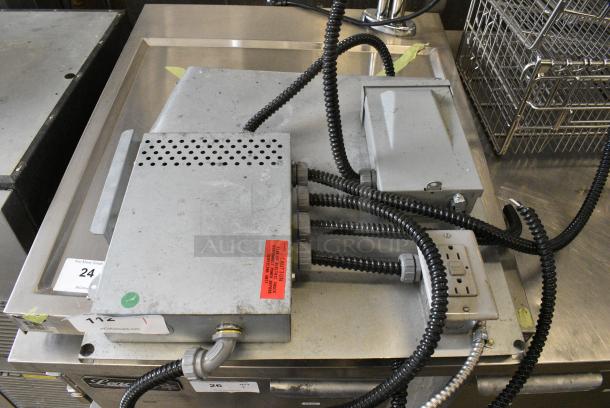 Control Box - Image 1 of 6