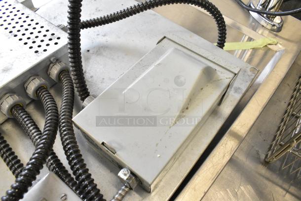 Control Box - Image 5 of 6