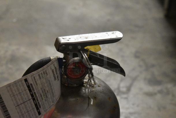 Badger Wet Chemical Fire Extinguisher. Buyer Must Pick Up - We Will Not Ship This Item. - Image 5 of 6