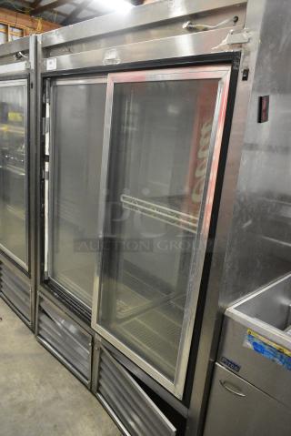 Leader ESLS54SC Metal Commercial 2 Door Reach In Cooler Merchandiser. 115 Volts, 1 Phase. Tested and Powers On But Does Not Get Cold