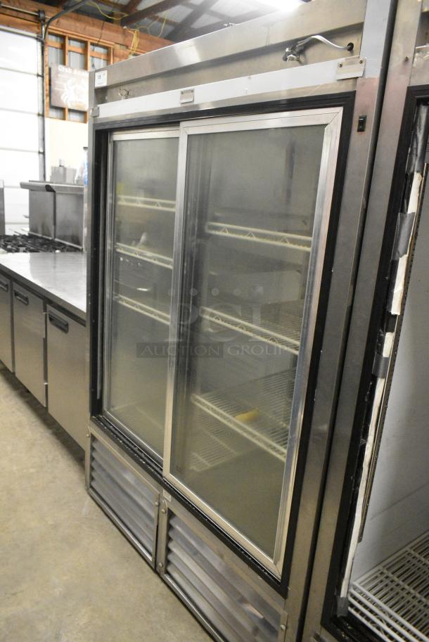 Leader ESLS54SC Metal Commercial 2 Door Reach In Cooler Merchandiser. 115 Volts, 1 Phase. Tested and Powers On But Does Not Get Cold - Image 2 of 5