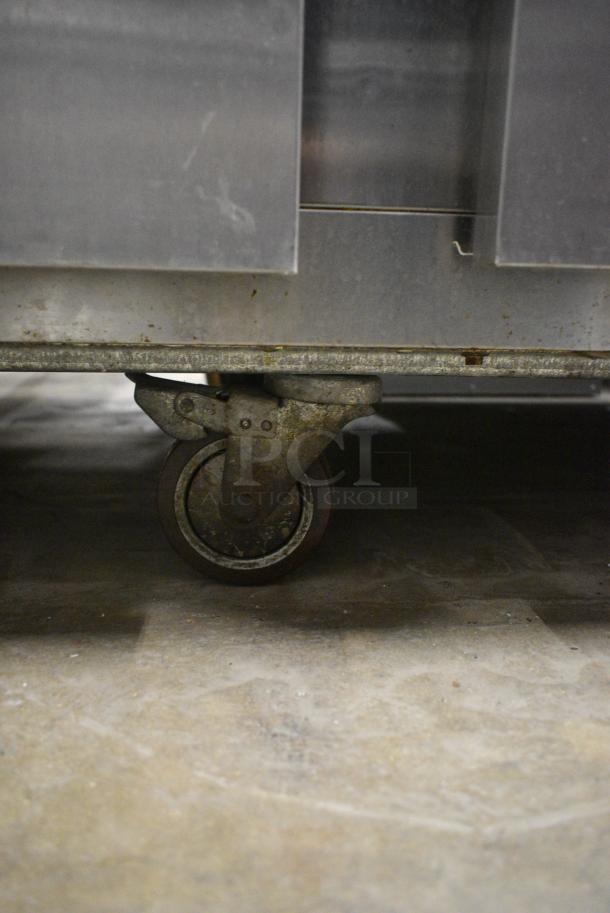 Leader ESLB72S/C Stainless Steel Commercial 3 Door Undercounter Cooler on Commercial Casters. 115 Volts, 1 Phase. Tested and Powers On But Does Not Get Cold - Image 4 of 8