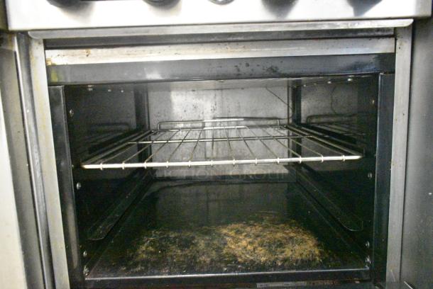 American Range AR-4 Stainless Steel Commercial Natural Gas Powered 4 Burner Range w/ Oven, Over Shelf and Back Splash. - Image 6 of 8