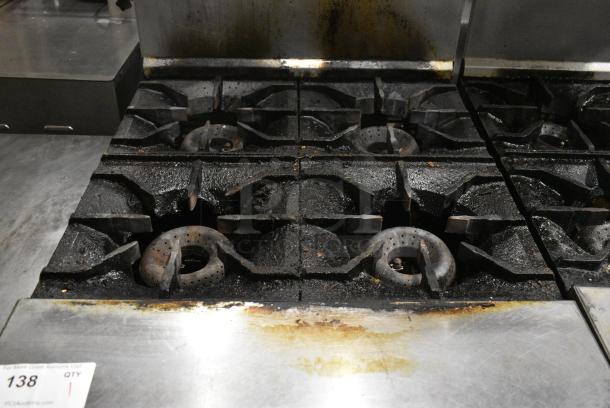 American Range AR-4 Stainless Steel Commercial Natural Gas Powered 4 Burner Range w/ Oven and Back Splash. - Image 5 of 8
