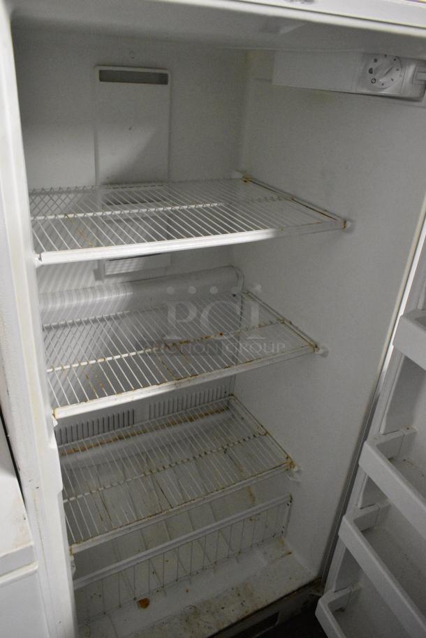 Maytag MQF1656TEW02 Single Door Reach In Freezer. 115 Volts, 1 Phase. Tested and Working! - Image 4 of 6