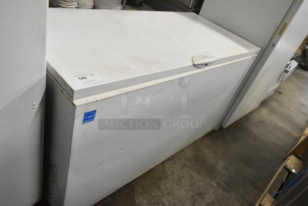 Frigidaire FGCH20M7LW2 Chest Freezer w/ Hinge Lid. 115 Volts, 1 Phase. Tested and Working! - Image 1 of 6