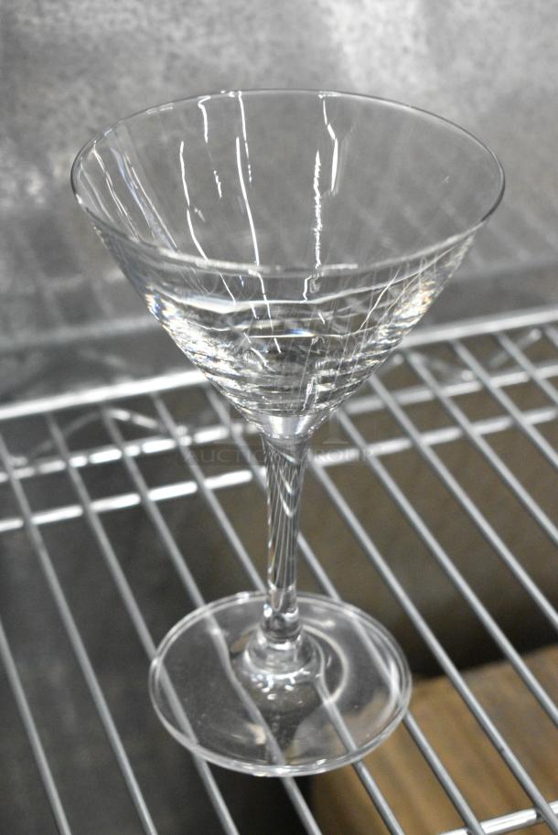 BRAND NEW SCRATCH AND DENT! Box of 11 Acopa 55390725 Radiance 7.25 oz. Martini Glass - Image 1 of 5