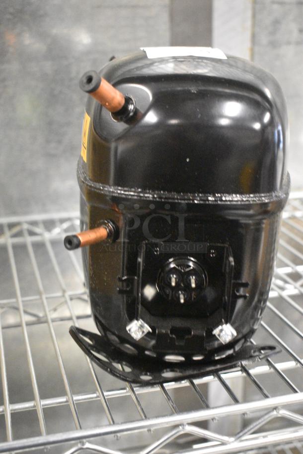 BRAND NEW SCRATCH AND DENT! Beverage-Air 312-155D Compressor Danfoss SC12CNX.2. 115 Volts, 1 Phase. - Image 2 of 6
