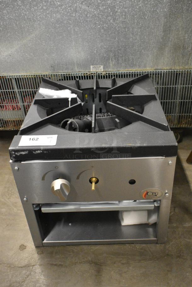 BRAND NEW SCRATCH AND DENT! Cooking Performance Group CPG-SP-18-N Natural Gas Stock Pot Range - 80,000 BTU - Image 1 of 6