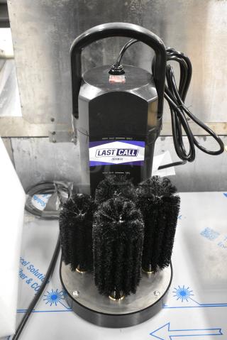 BRAND NEW SCRATCH AND DENT! Noble 274SUBWSH250 Products Last Call Heavy-Duty Submersible Five Brush Electric Glass Washer. 120 Volts, 1 Phase