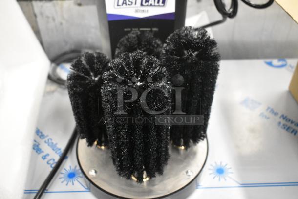 BRAND NEW SCRATCH AND DENT! Noble 274SUBWSH250 Products Last Call Heavy-Duty Submersible Five Brush Electric Glass Washer. 120 Volts, 1 Phase - Image 2 of 3