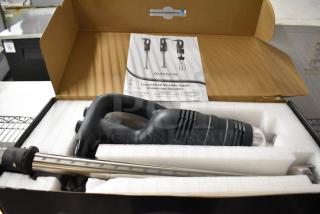 BRAND NEW SCRATCH AND DENT! AvaMix 928IBHD21 21" Heavy-Duty Variable Speed Immersion Blender - 1 1/4 hp. 120 Volts, 1 Phase.