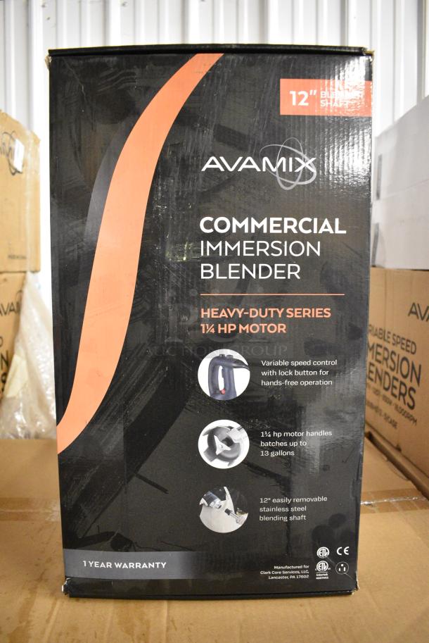 BRAND NEW SCRATCH AND DENT! AvaMix 928IBHD12 12" Heavy-Duty Variable Speed Immersion Blender - 1 1/4 hp. 120 Volts, 1 Phase. - Image 2 of 3