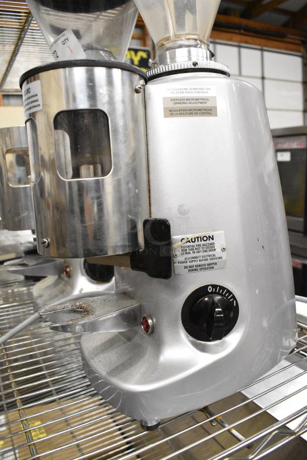 Mazzer Luigi Super Jolly Timer Metal Commercial Countertop Espresso Bean Grinder. Missing Lid. 120 Volts, 1 Phase. Tested and Working! - Image 4 of 7