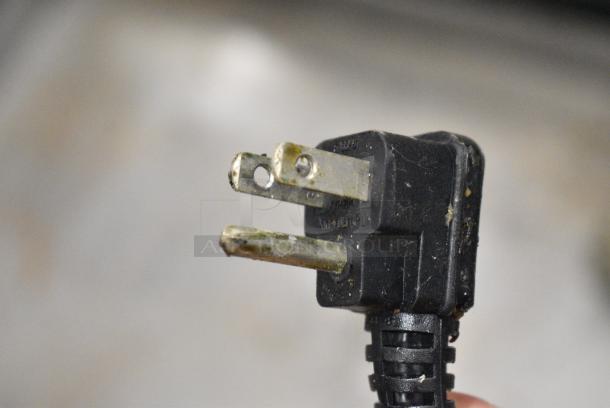 2018 Atosa MSF8306GR Stainless Steel Commercial Sandwich Salad Prep Table Bain Marie Mega Top on Commercial Casters. 115 Volts, 1 Phase. Tested and Working! - Image 6 of 6