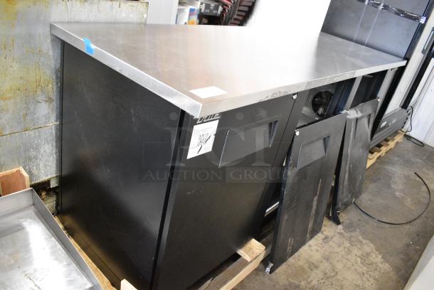 BRAND NEW SCRATCH AND DENT! 2025 True TBB-4PT-HC Metal Commercial 3 Door Pass Through Back Bar Cooler. 115 Volts, 1 Phase. Cannot Test Due To Cut Power Cord - Image 2 of 10