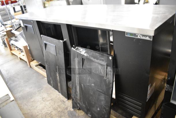 BRAND NEW SCRATCH AND DENT! 2025 True TBB-4PT-HC Metal Commercial 3 Door Pass Through Back Bar Cooler. 115 Volts, 1 Phase. Cannot Test Due To Cut Power Cord - Image 3 of 10
