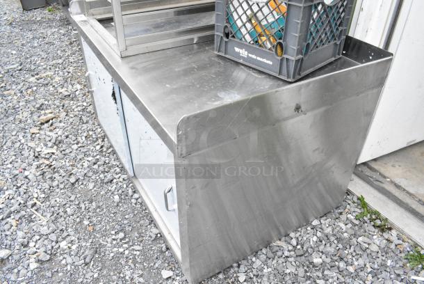 Stainless Steel Commercial 2 Door Cabinet. - Image 2 of 4