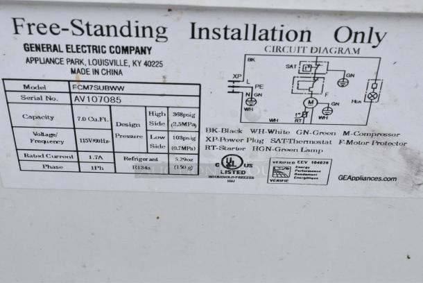 General Electric GE FCM7SUBWW Chest Freezer w/ Hinge Lid. 115 Volts, 1 Phase. - Image 3 of 4