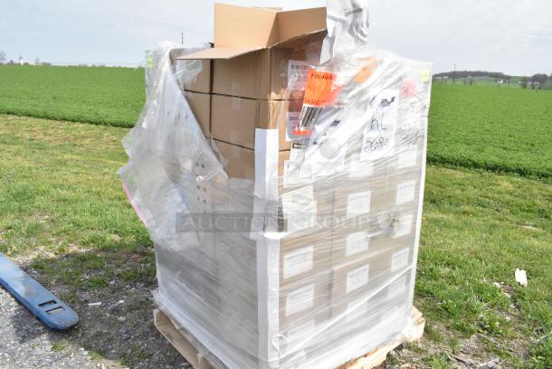 72 BRAND NEW SCRATCH AND DENT! Boxes of 3030TCDT-7250 3"x3" Label Rolls. 72 Times Your Bid! - Image 2 of 5