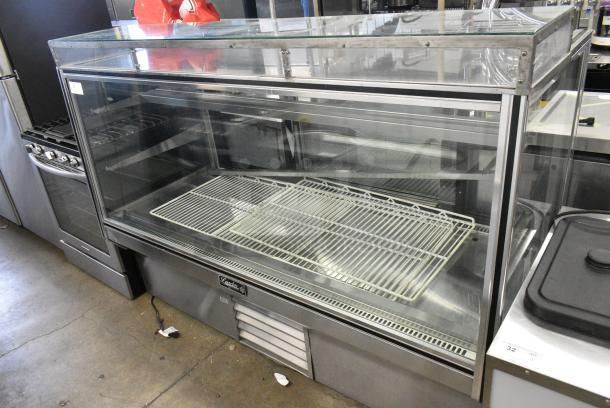 Leader Metal Commercial Floor Style Deli Display Case Merchandiser. 115 Volts, 1 Phase. Cannot Test Due To Missing Power Cord - Image 1 of 4