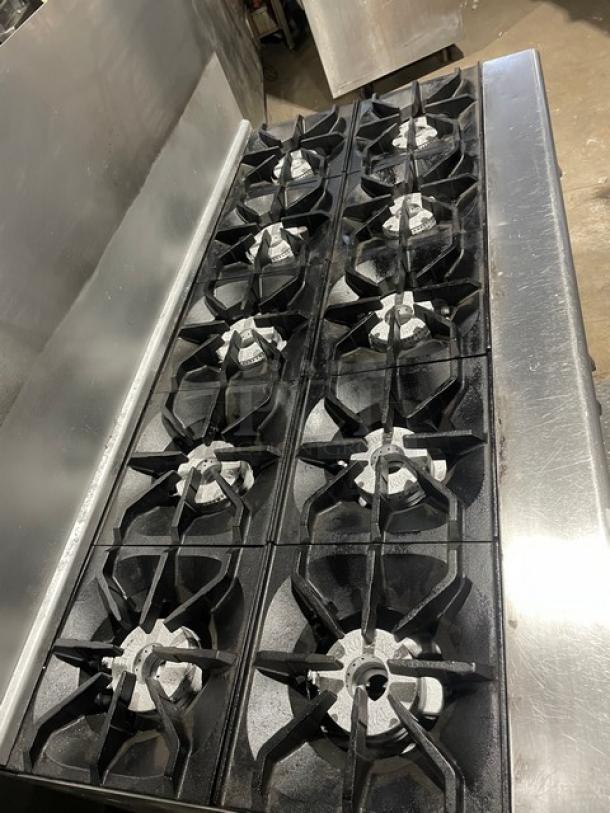 Imperial Commercial Stainless Steel Natural Gas Powered 10 Burner Range/Oven Combo! With Back Splash! With Wired Oven Racks! On Casters! - Image 5 of 10