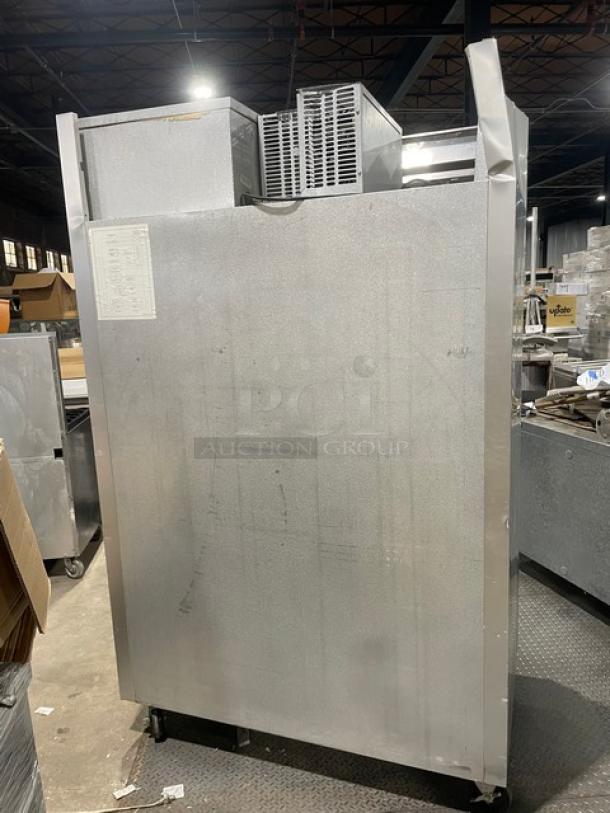 Traulsen Commercial Stainless Steel 2 Section Half Door Reach In Refrigerator! Energy Star Certified! With Poly Coated Wire Racks! Model: G20000 SN: T48193C07! 115V 1 Phase! On Casters! - Image 3 of 8