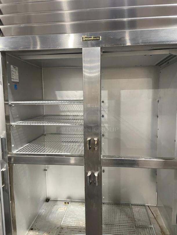 Traulsen Commercial Stainless Steel 2 Section Half Door Reach In Refrigerator! Energy Star Certified! With Poly Coated Wire Racks! Model: G20000 SN: T48193C07! 115V 1 Phase! On Casters! - Image 5 of 8