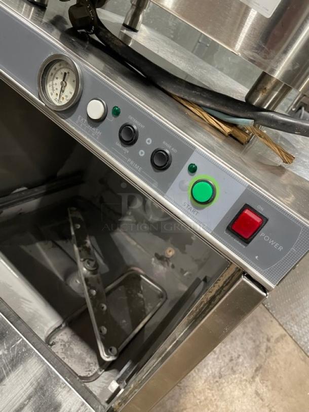 Champion Commercial Stainless Steel Electric Powered Low Temperature Undercounter Dishwasher! Model: UL130 SN: W190688734! 120V 1 Phase! - Image 6 of 7