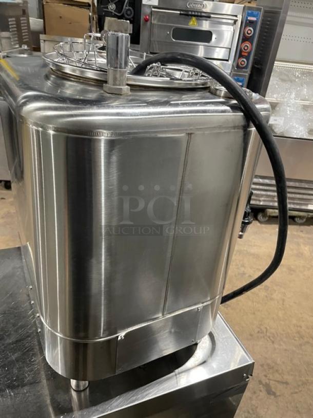 Curtis Commercial Stainless Steel Electric Powered Countertop Automatic Single 3 Gal. Coffee Urn! With Hot Water Dispenser! With Stainless Steel Filter Basket! Model: RU-150-12 SN: 13415364! 120/220V 1 Phase! - Image 4 of 9