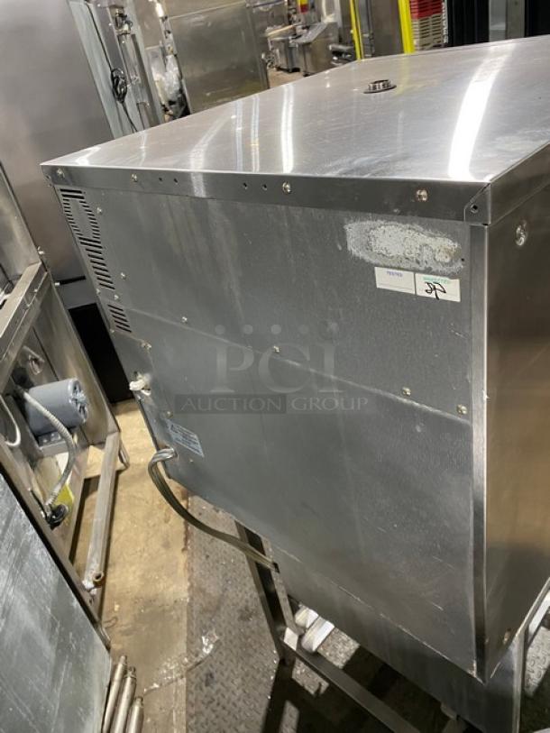 Moffat TurboFan-32 Series Commercial Stainless Steel Electric Powered Single Stacked Convection Oven! With Roast-N-Hold & Water Steam Injection! With Thermostatic Controls! Model: E32MS SN: 19196! 208V! With Pan-Holding Equipment Stand! On Legs! - Image 4 of 9