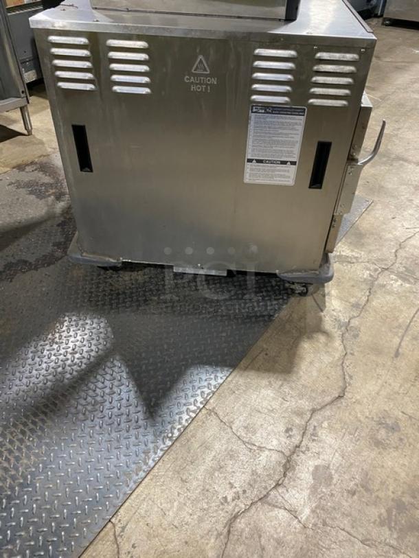 Metro C5 Series Commercial Stainless Steel Electric Powered Undercounter Heated Holding/Proofing Cabinet! With Corner Bumpers! Model: C593L-SFS-U SN: C59E005633L! 120V! On Casters! Working When Removed! - Image 3 of 7