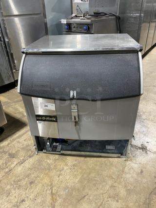 Ice-O-Matic Commercial Stainless Steel Electric Powered Water-Cooled Undercounter Half-Cube Ice Making Machine/Storage Bin Combo! With Top Hinged Lift-Up Style Lid! Model: ICEU300HW3 SN: 17111280011750! 115V 1 Phase!