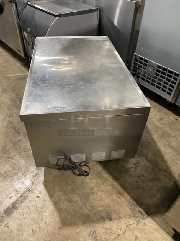 True Commercial Stainless Steel 2 Drawer Refrigerated Chef Base! Model: TRCB-50 SN: 1-2797409! 115V 1 Phase! On Casters! - Image 6 of 9