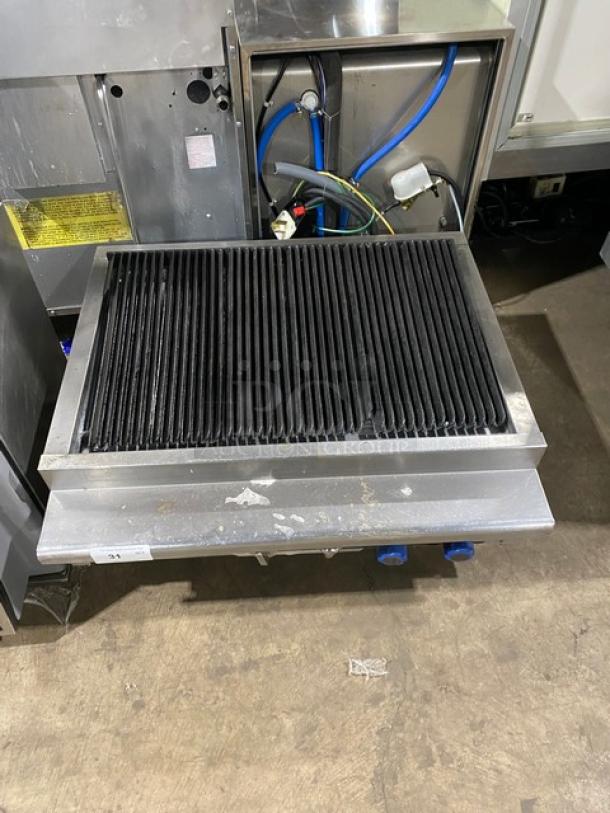 Imperial Commercial Stainless Steel Natural Gas Powered Countertop Char Broiler! With Grooved Grates! On Legs! - Image 2 of 7