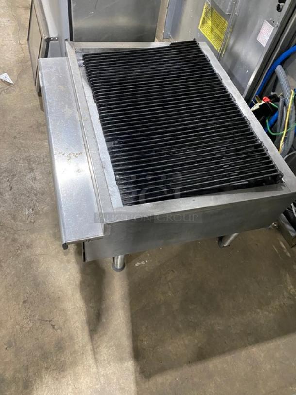 Imperial Commercial Stainless Steel Natural Gas Powered Countertop Char Broiler! With Grooved Grates! On Legs! - Image 3 of 7
