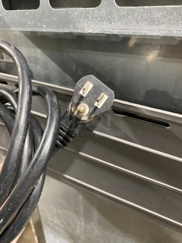 Turbo Air M3-Series Commercial Stainless Steel Solid Single Door Reach In Refrigerator! With Poly Coated Wire Rack! Model: M3R24-1-N! 115V! On Casters! - Image 8 of 8