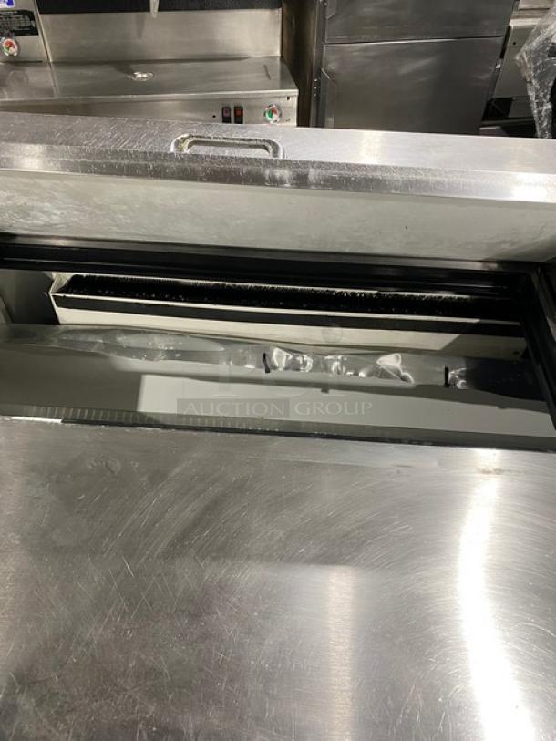 True Commercial Stainless Seel 2 Door Refrigerated Bain Marie Mega Top Salad/Sandwich Prep Table! With Poly Coated Wire Racks! Model: TSSU-48-10 SN: 7081150! 115V 1 Phase! On Casters! - Image 3 of 9