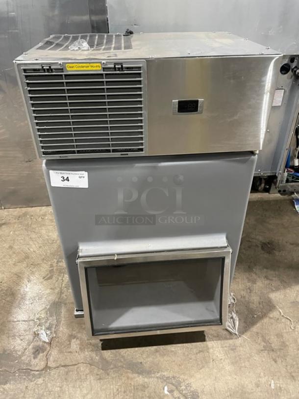 GlasTender Commercial Stainless Steel Refrigerated Wall-Mounted Lettuce Crisper! Model: LC SN: 134138547X! 115V 1 Phase! - Image 1 of 8