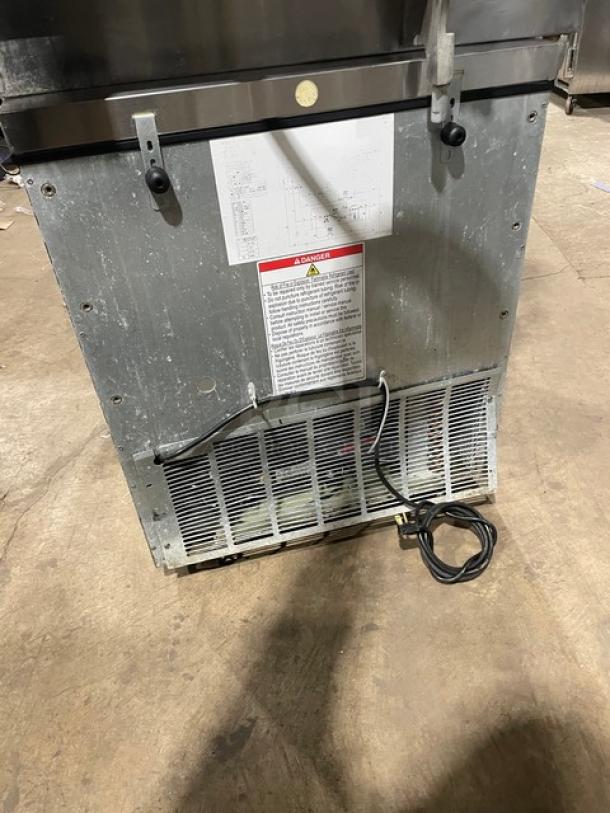 Hoshizaki Commercial Stainlees Steel Solid Single Door Low Profile Undercounter Refrigerator! Energy Star Certified! With Chrome Plate Wire Rack! Model: UR27B-LPC SN: L50013F! 115V 1 Phase! - Image 3 of 7