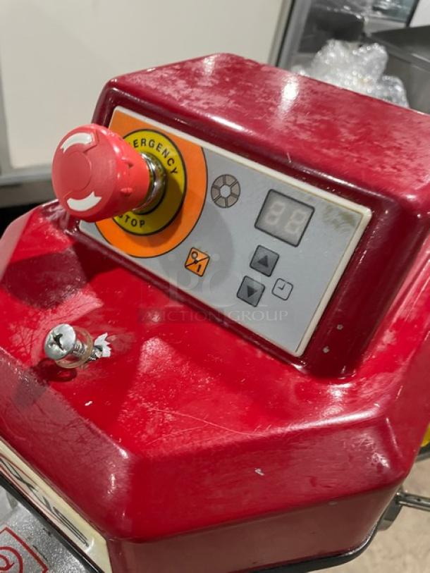 Axis Commercial Electric Powered Heavy Duty 40 Qt. Planetary Mixer! With Stainless Steel Bowl Guard! With Spiral Dough Hook Attachment! Model: AX-M40 SN: 417070242! 220V 1 Phase! - Image 5 of 9