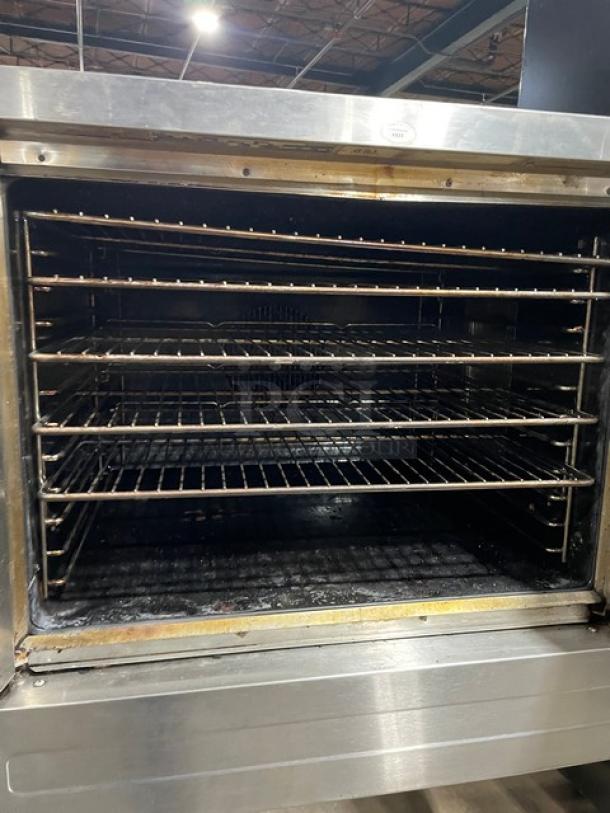 Blodgett Commercial Stainless Steel Electric Powered Single Stack Convection Oven! With Wired Oven Racks! On Legs! - Image 5 of 7