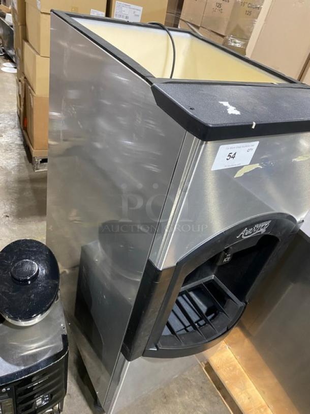 NEW! Scratch-N-Dent! Avantco Commercial Stainless Steel Electric Powered 120 Lb. Hotel Ice Dispenser Bin! With Push Type Dispenser! Model: 194HBN12022 SN: AV2410100014! 115V 1 Phase! On Legs! - Image 2 of 6